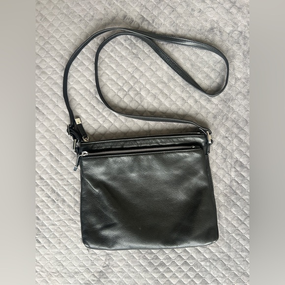Margot Genuine Leather Black Crossbody Bag Double Zip Minimalist Purse - Picture 5 of 10